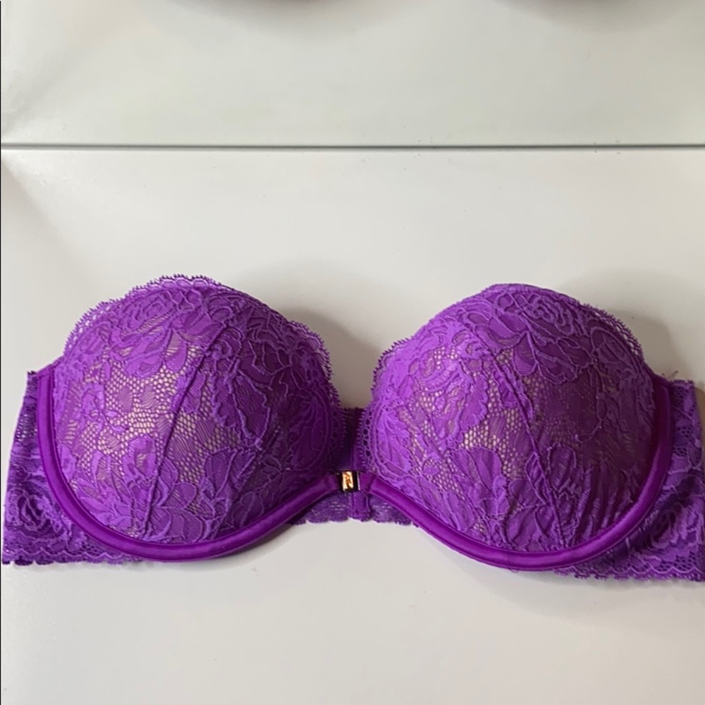 Victoria Secret Purple Lace Strapless Bra 34C